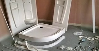 Установка и монтаж душевых кабин от 4202 руб. в Кыштыме - СантехДомКшт